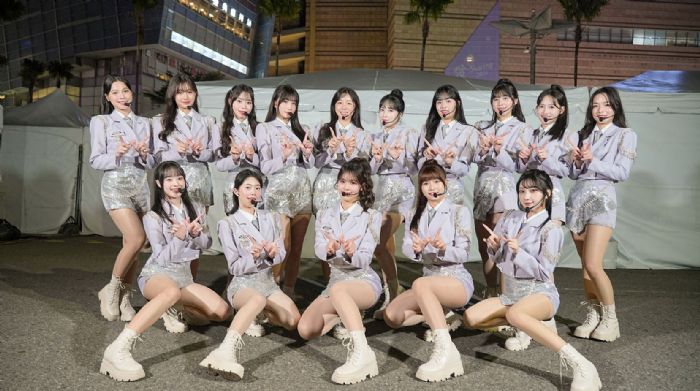 Wing Stars活力應援南台灣跨年夜，兵分兩路伴粉絲迎新年